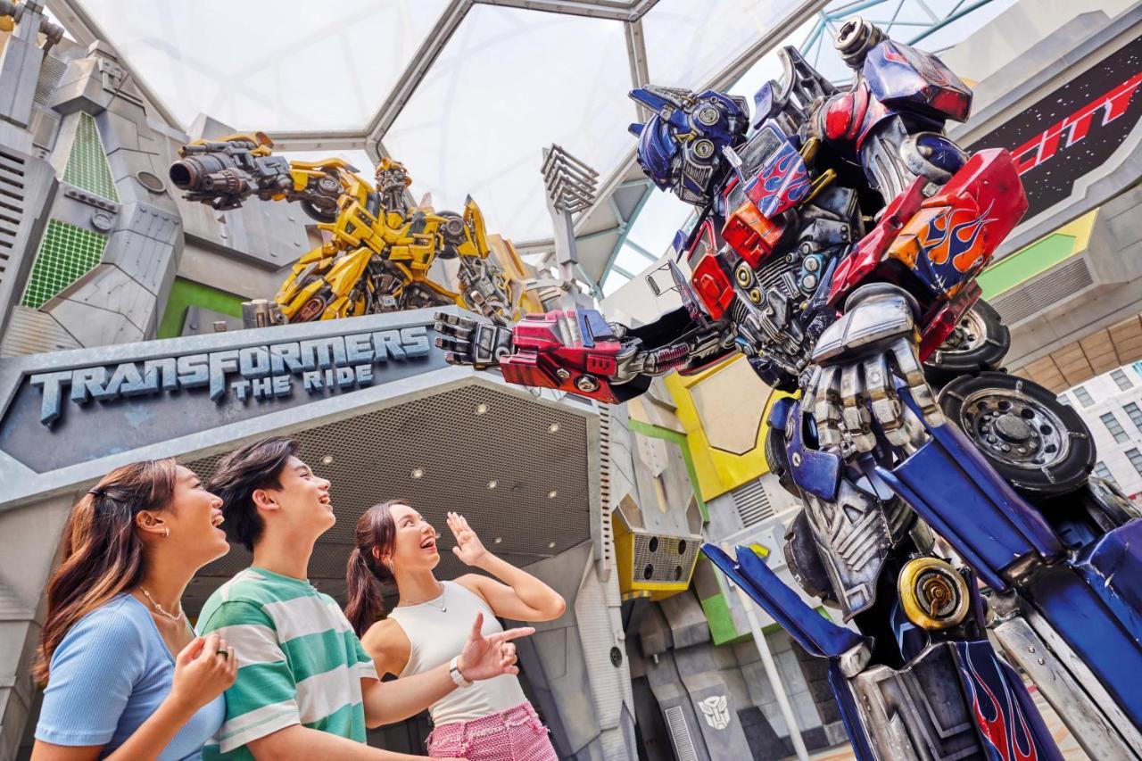 Resorts World Sentosa - Hotel Сингапур Экстерьер фото The Transformers: The Ride
