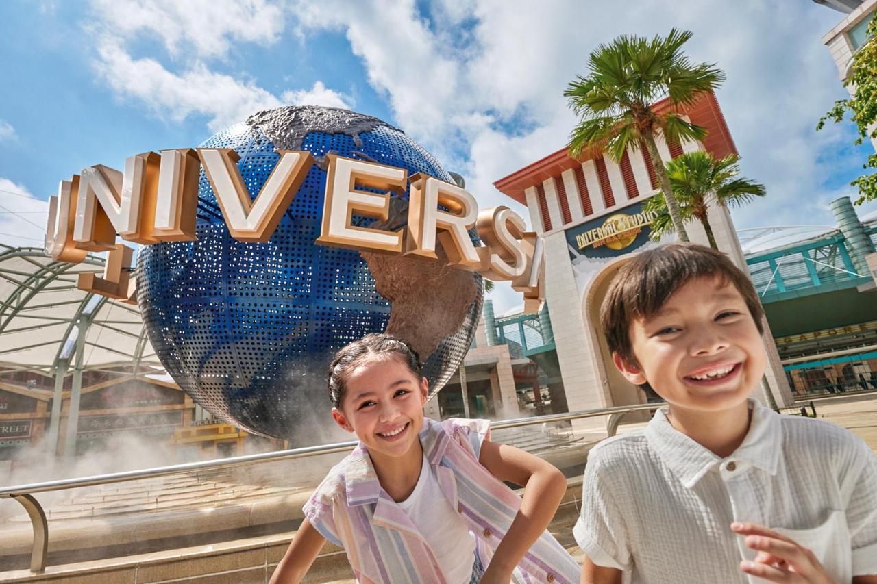 Resorts World Sentosa - Hotel Сингапур Экстерьер фото Universal Studios Singapore