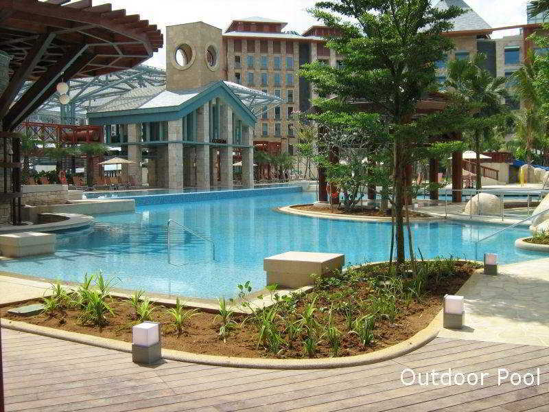 Resorts World Sentosa - Hotel Сингапур Экстерьер фото Outdoor Pool