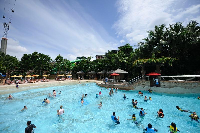 Resorts World Sentosa - Hotel Сингапур Экстерьер фото Splash Island